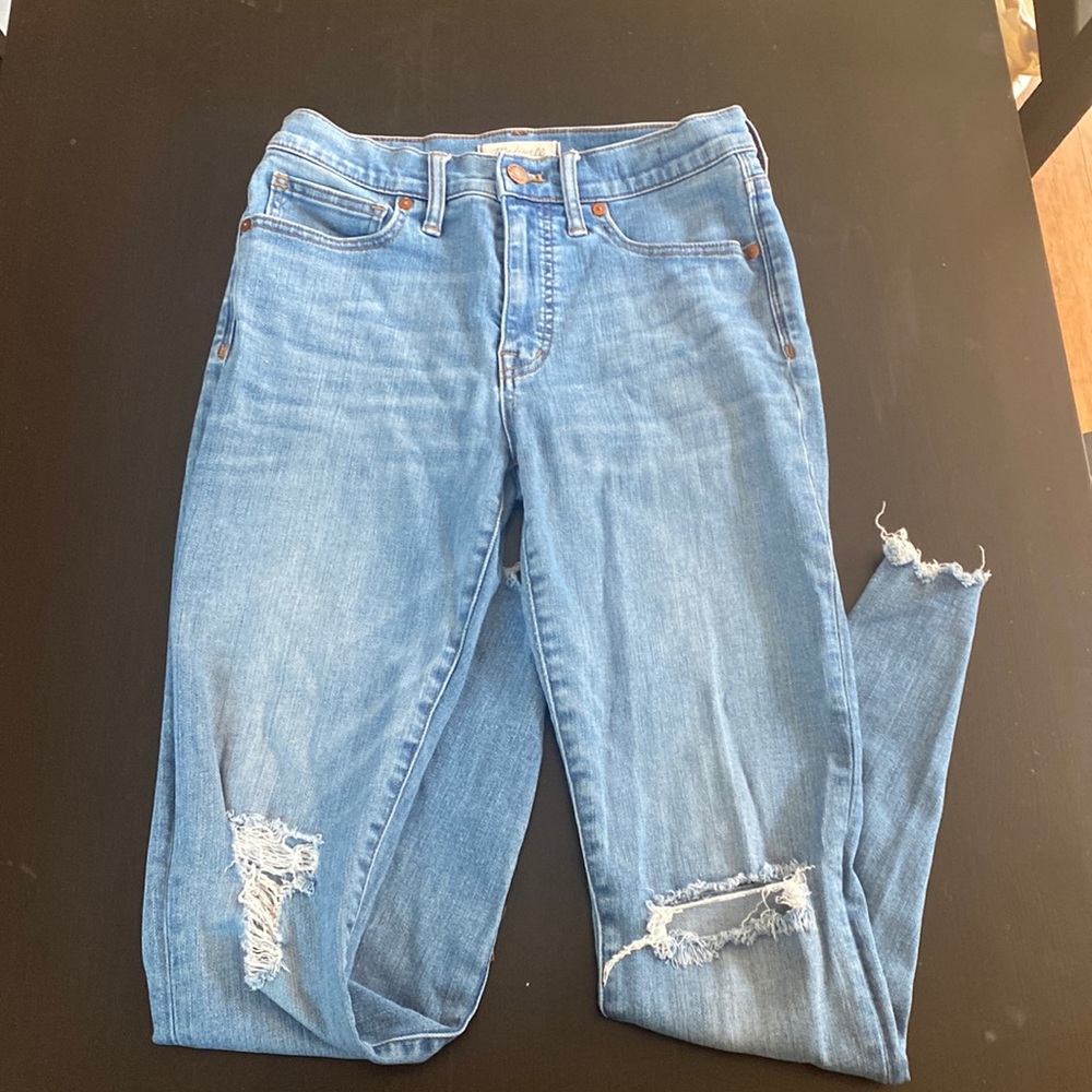 Madewell 9” high-rise distressed skinny jeans